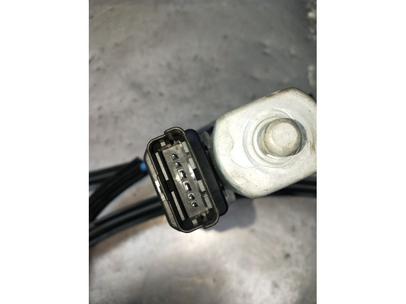 Recambio de elevalunas delantero izquierdo para renault megane ii (bm0/1_, cm0/1_) 1.5 dci (bm02, bm13, bm2a, cm02, cm13) refere