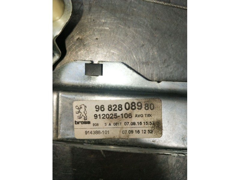 Recambio de elevalunas delantero izquierdo para peugeot 5008 (0u_, 0e_) 1.6 bluehdi 120 referencia OEM IAM 9682808980 5P 2012