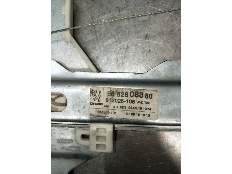 Recambio de elevalunas trasero derecho para peugeot 5008 (0u_, 0e_) 1.6 bluehdi 120 referencia OEM IAM 9682808880 5P 2012