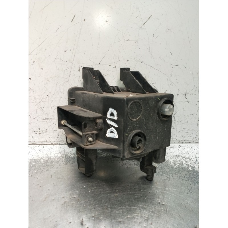 Recambio de faro antiniebla derecho para opel zafira / zafira family b (a05) 1.9 cdti (m75) referencia OEM IAM   2005
