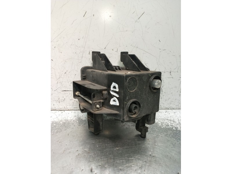 Recambio de faro antiniebla derecho para opel zafira / zafira family b (a05) 1.9 cdti (m75) referencia OEM IAM   2005