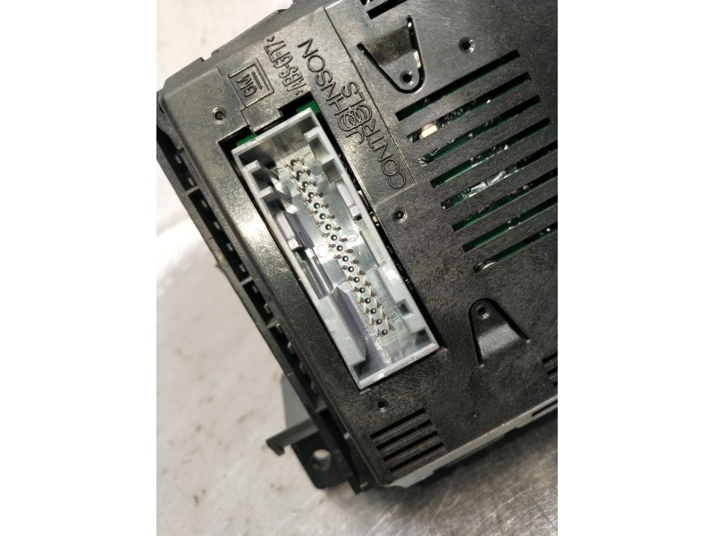 Recambio de pantalla multifuncion para opel zafira / zafira family b (a05) 1.9 cdti (m75) referencia OEM IAM 13276999 565412769 
