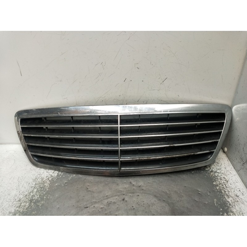 Recambio de rejilla delantera para mercedes-benz clase s (w220, v220) s 320 cdi (220.025, 220.125) referencia OEM IAM   2002