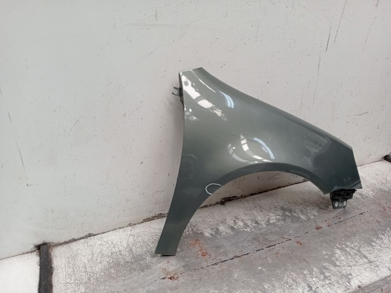 Recambio de aleta delantera derecha para volkswagen golf v (1k1) 1.9 tdi referencia OEM IAM  ALETA CON UNA RAYA (RAYADA) 2003