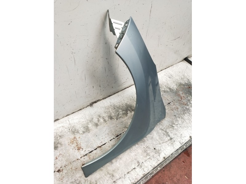 Recambio de aleta delantera izquierda para peugeot 207/207+ (wa_, wc_) 1.4 hdi referencia OEM IAM   2009