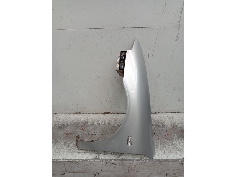 Recambio de aleta delantera izquierda para seat leon (1m1) 1.9 tdi referencia OEM IAM  OJO VER FOTOS 1999