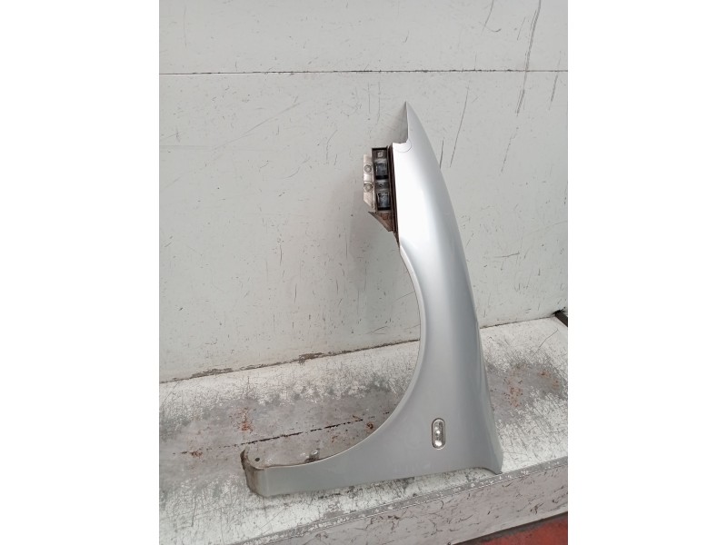 Recambio de aleta delantera izquierda para seat leon (1m1) 1.9 tdi referencia OEM IAM  OJO VER FOTOS 1999