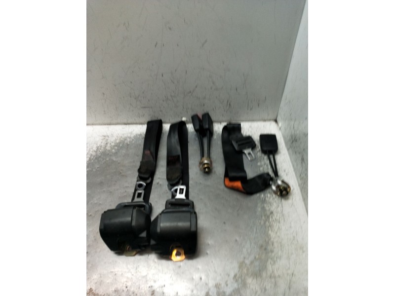 Recambio de juego cinturones trasero para seat ibiza ii (6k1) 1.4 i referencia OEM IAM   