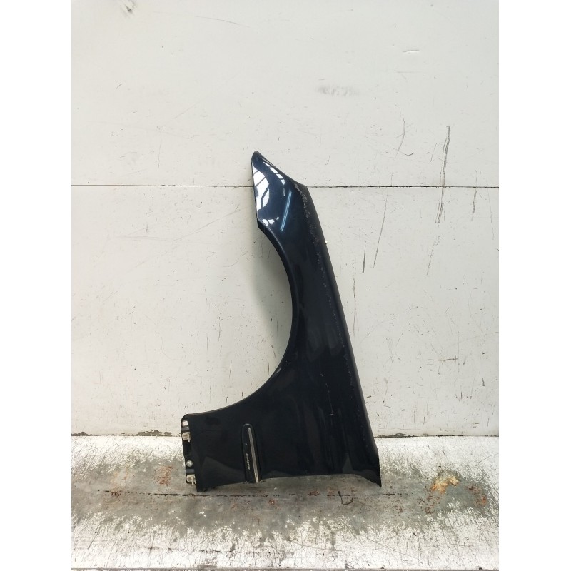 Recambio de aleta delantera derecha para mercedes-benz clase c (w203) c 270 cdi (203.016) referencia OEM IAM   2000
