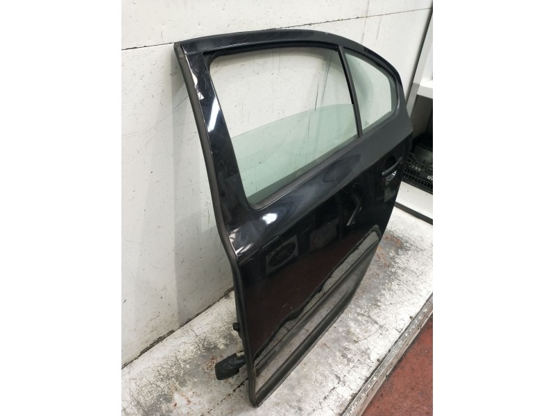 Recambio de puerta trasera izquierda para skoda octavia ii (1z3) 1.9 tdi referencia OEM IAM  5P 2004