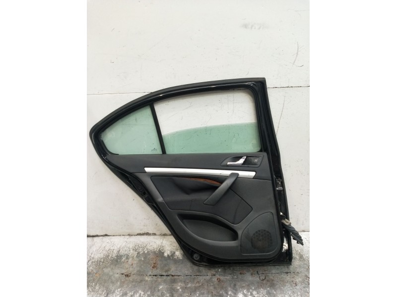 Recambio de puerta trasera izquierda para skoda octavia ii (1z3) 1.9 tdi referencia OEM IAM  5P 2004