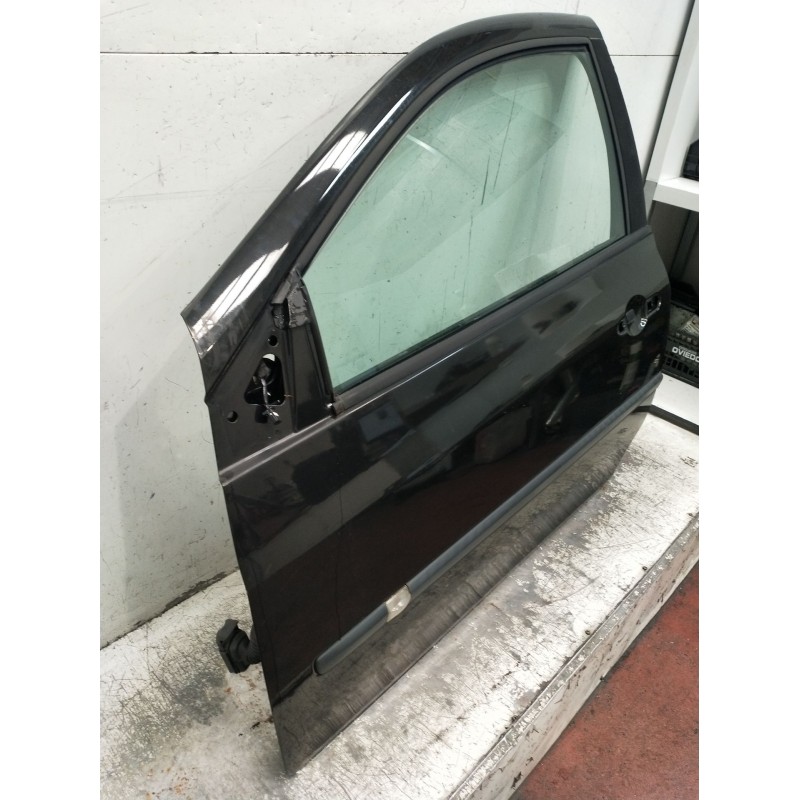 Recambio de puerta delantera izquierda para renault clio iii (br0/1, cr0/1) 1.2 16v (br02, br0j, br11, cr02, cr0j, cr11) referen