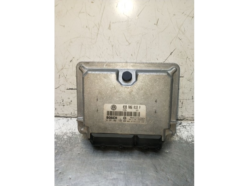 Recambio de centralita motor uce para volkswagen passat b3/b4 (3a2, 35i) 1.9 tdi referencia OEM IAM 0281001720 038906018 28SA366