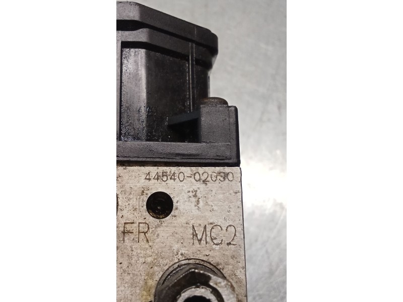 Recambio de abs para toyota corolla (_e12_) 1.6 vvt-i (zze121_) referencia OEM IAM 0265950132 8954102070 0205225288 4454002030