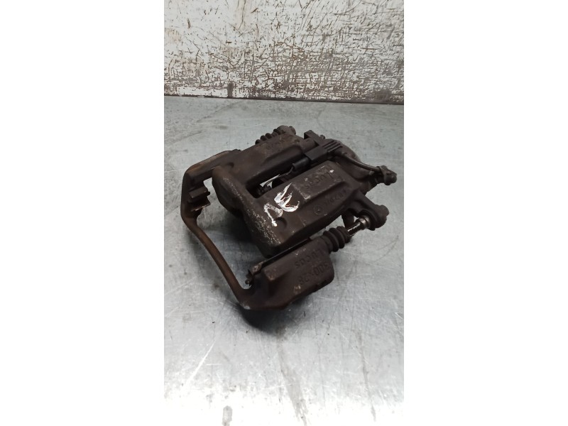 Recambio de pinza freno delantera derecha para mercedes-benz clase c (w203) c 270 cdi (203.016) referencia OEM IAM  LUCAS 00