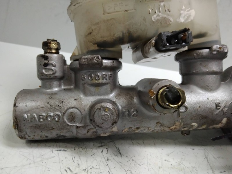 Recambio de bomba freno para nissan pick-up (d22) king cab 4x4 referencia OEM IAM 460103S450  