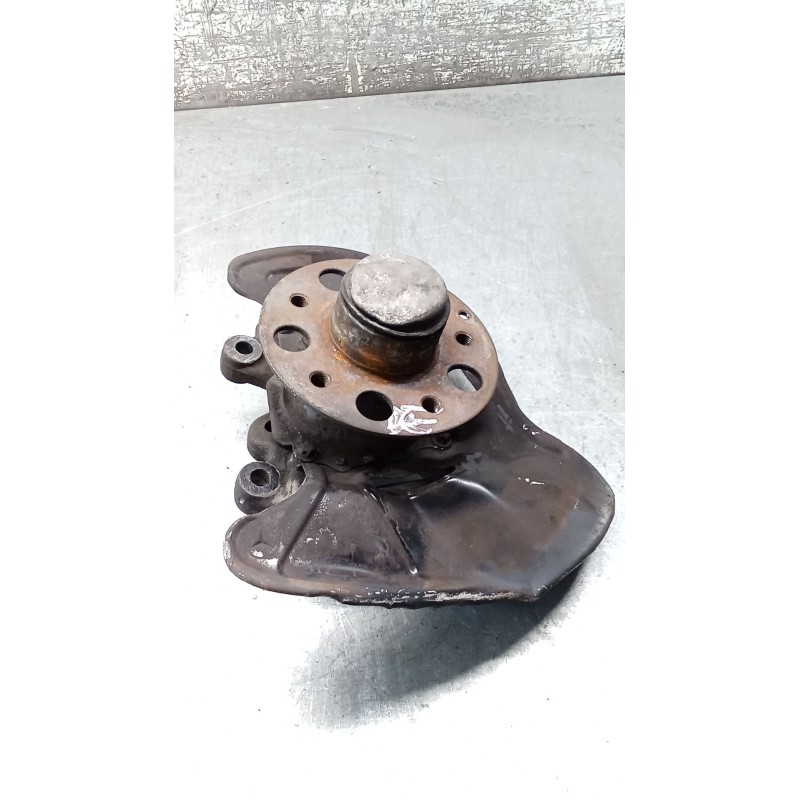 Recambio de mangueta delantera derecha para mercedes-benz clase c (w203) c 270 cdi (203.016) referencia OEM IAM   00