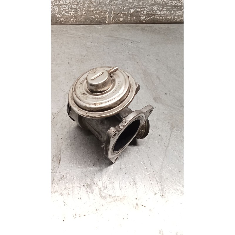 Recambio de valvula egr para mercedes-benz clase c (w203) c 270 cdi (203.016) referencia OEM IAM A6110900754 72293105 00