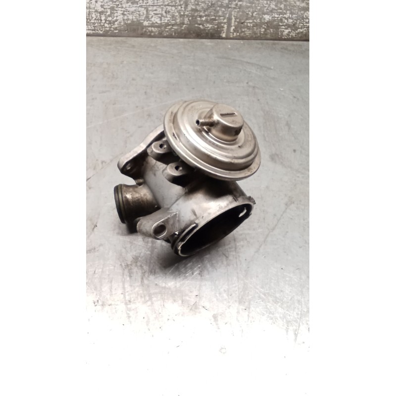 Recambio de valvula egr para mercedes-benz clase c (w203) c 270 cdi (203.016) referencia OEM IAM A6110900754 72293105 00