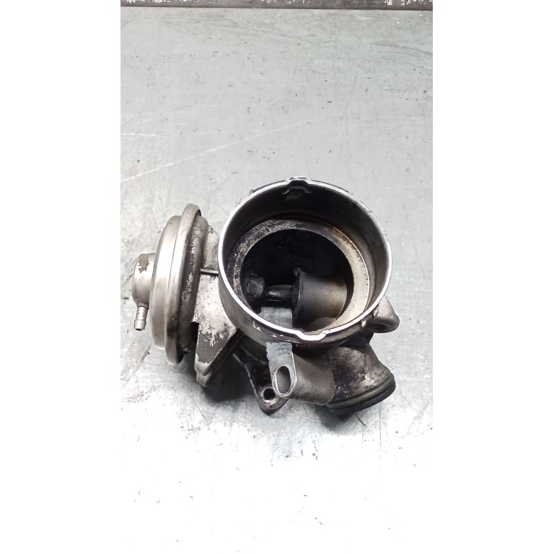Recambio de valvula egr para mercedes-benz clase c (w203) c 270 cdi (203.016) referencia OEM IAM A6110900754 72293105 00