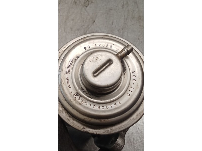 Recambio de valvula egr para mercedes-benz clase c (w203) c 270 cdi (203.016) referencia OEM IAM A6110900754 72293105 00