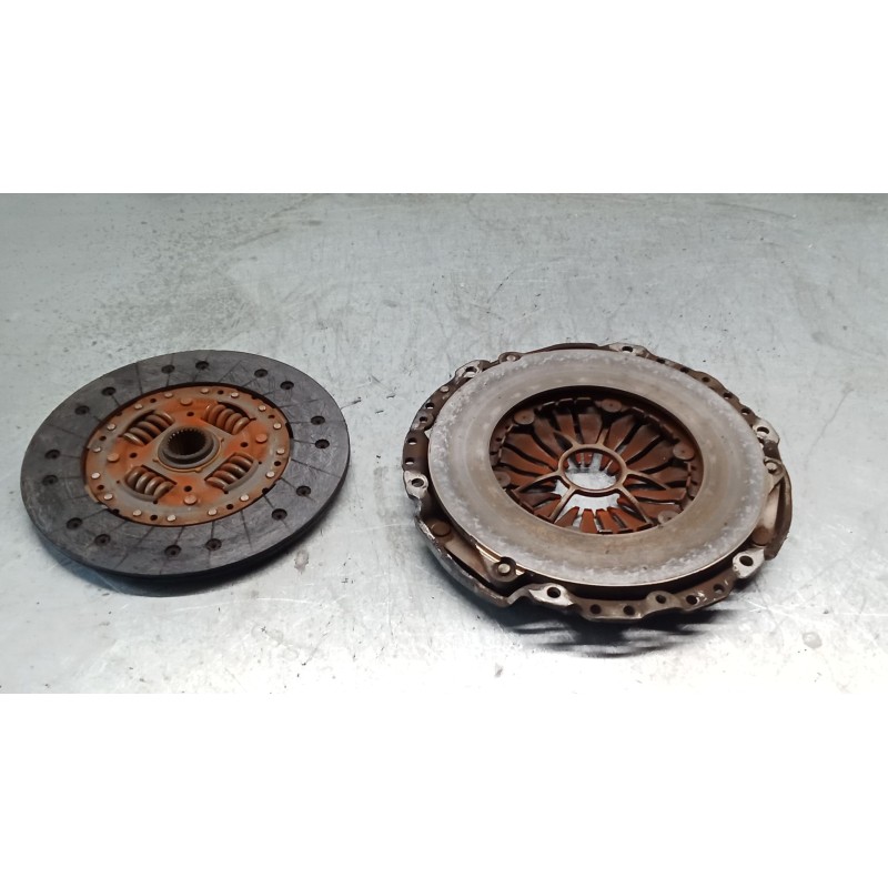 Recambio de kit embrague para mercedes-benz clase c (w203) c 270 cdi (203.016) referencia OEM IAM A0002523205  00