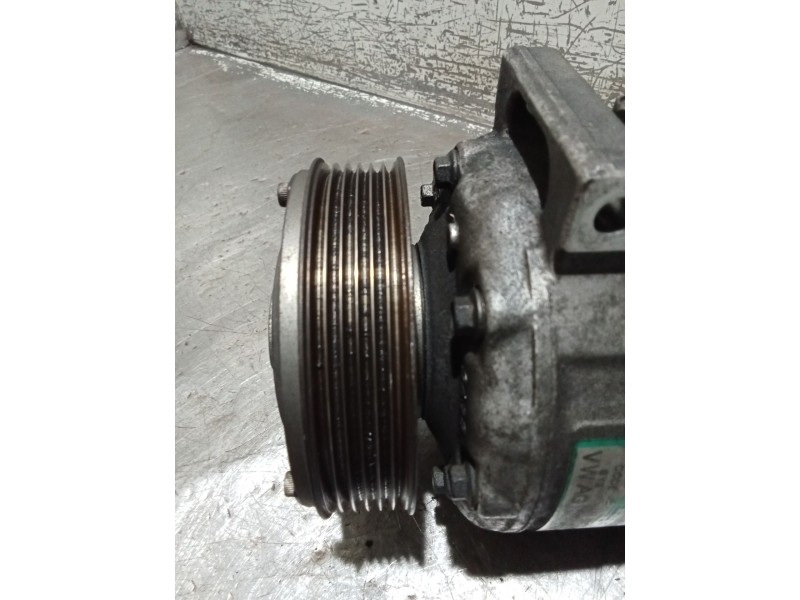 Recambio de compresor aire acondicionado para volkswagen golf v (1k1) 1.9 tdi referencia OEM IAM 1K0820803C 8675F 03