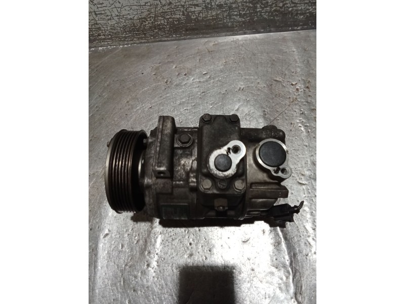 Recambio de compresor aire acondicionado para volkswagen golf v (1k1) 1.9 tdi referencia OEM IAM 1K0820803C 8675F 03