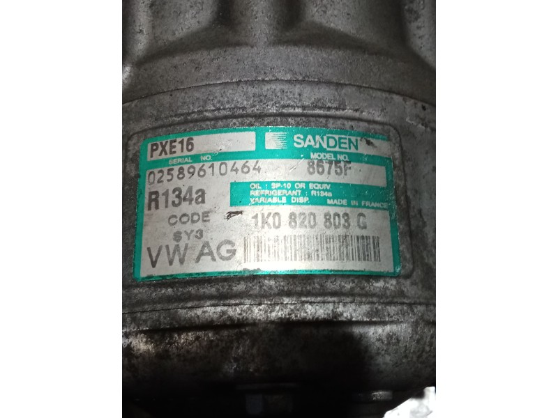 Recambio de compresor aire acondicionado para volkswagen golf v (1k1) 1.9 tdi referencia OEM IAM 1K0820803C 8675F 03