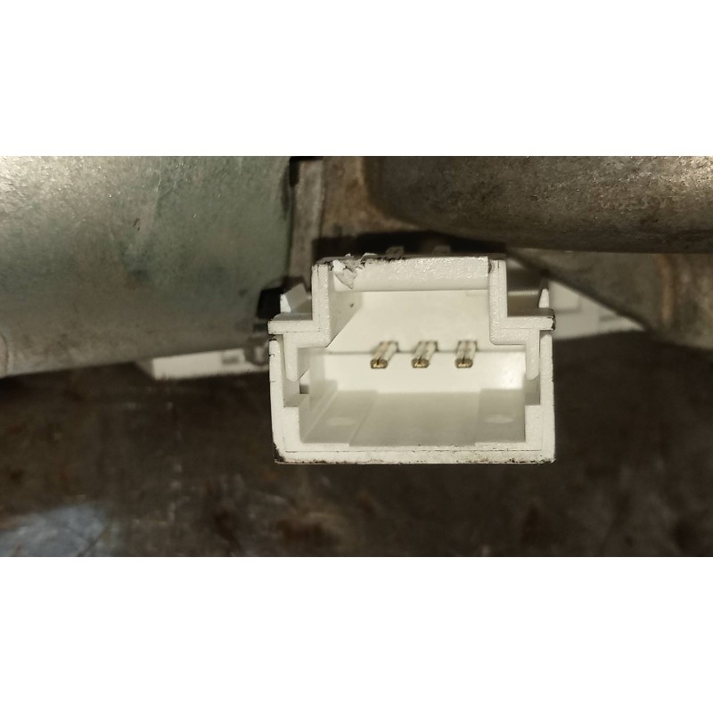 Recambio de motor limpia trasero para peugeot expert combi 2.0 blue-hdi fap referencia OEM IAM W000070962 9812672880 