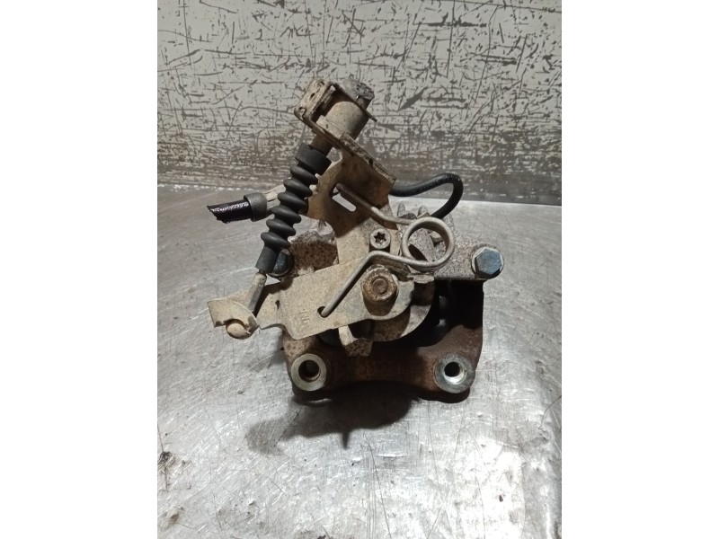 Recambio de pinza freno delantera izquierda para volkswagen golf v (1k1) 1.9 tdi referencia OEM IAM   03