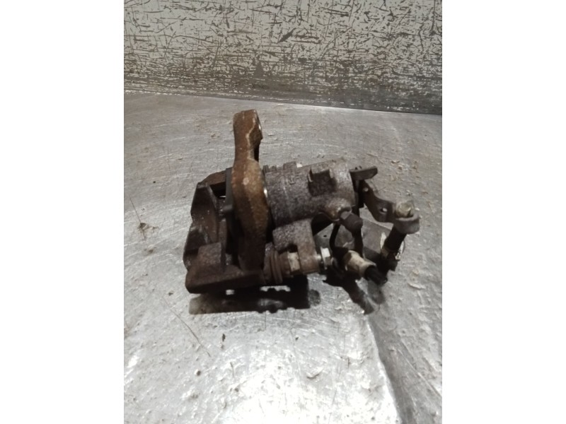 Recambio de pinza freno delantera derecha para volkswagen golf v (1k1) 1.9 tdi referencia OEM IAM   03