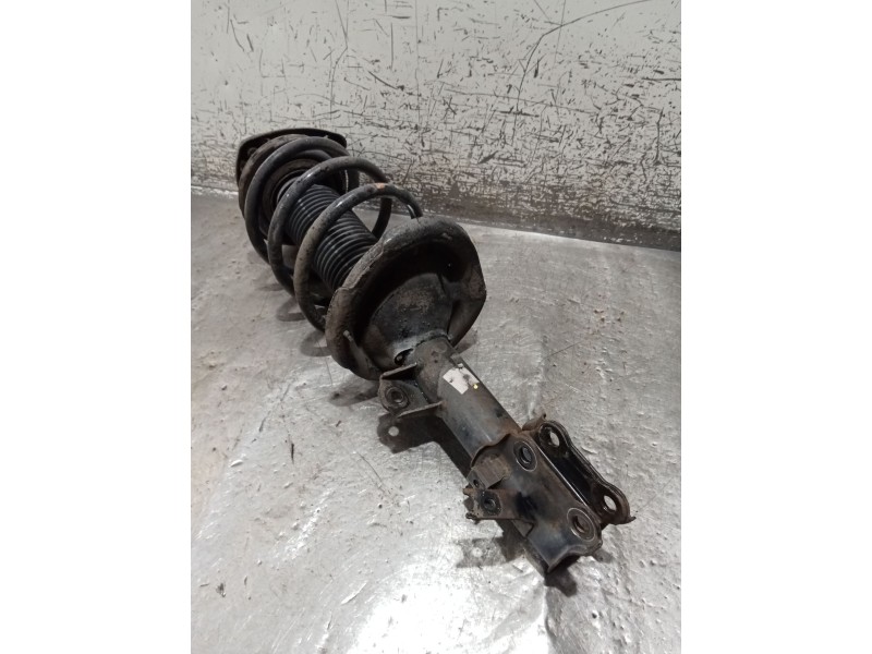 Recambio de amortiguador delantero derecho para hyundai accent iii (mc) 1.4 gl referencia OEM IAM   