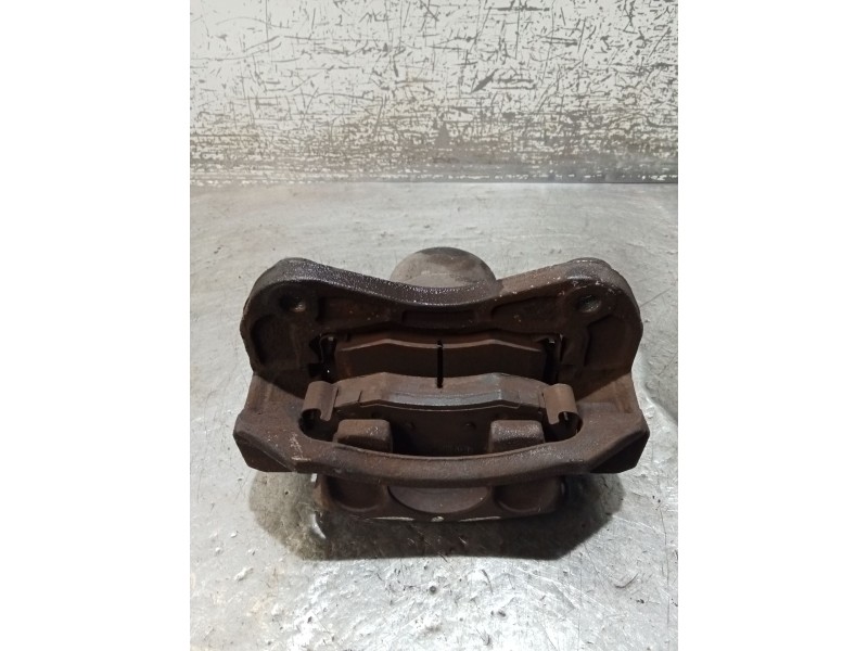 Recambio de pinza freno delantera derecha para hyundai accent iii (mc) 1.4 gl referencia OEM IAM   