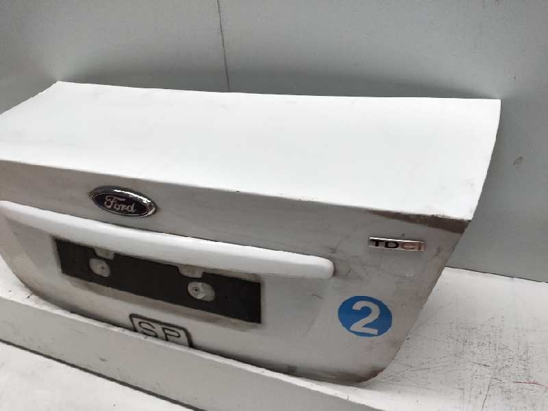 Recambio de tapa maletero para ford focus berlina (cap) trend referencia OEM IAM   