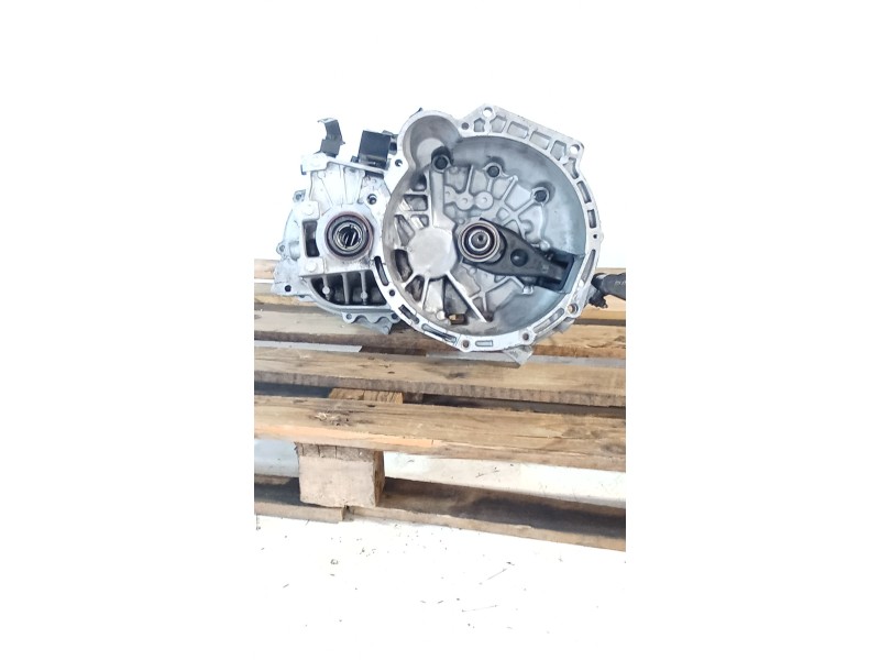 Recambio de caja cambios para hyundai accent iii (mc) 1.4 gl referencia OEM IAM R61873 5V 276609