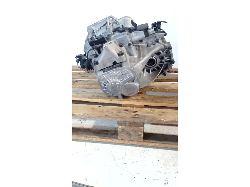 Recambio de caja cambios para hyundai accent iii (mc) 1.4 gl referencia OEM IAM R61873 5V 276609