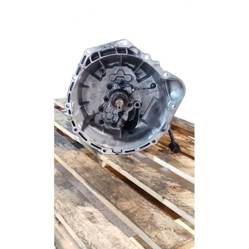 Recambio de caja cambios para ssangyong rodius i 2.7 xdi referencia OEM IAM G31020 21111 5V MAD21003 80054