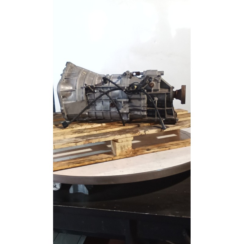 Recambio de caja cambios para ssangyong rodius i 2.7 xdi referencia OEM IAM G31020 21111 5V MAD21003 80054