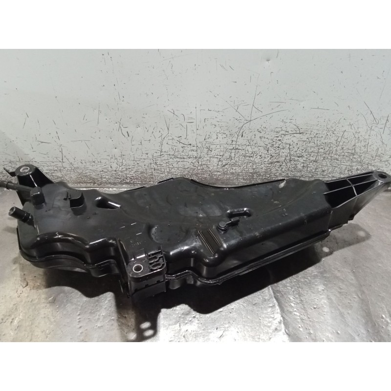 Recambio de deposito combustible para volkswagen t-roc (a11, d11) 2.0 tdi scr referencia OEM IAM 5Q0131969G 0444040074 5WA131877