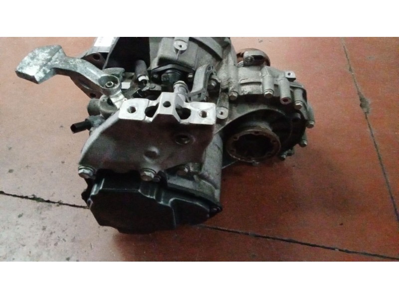 Recambio de caja cambios para seat leon (1p1) style copa referencia OEM IAM LHW 14111641441 
