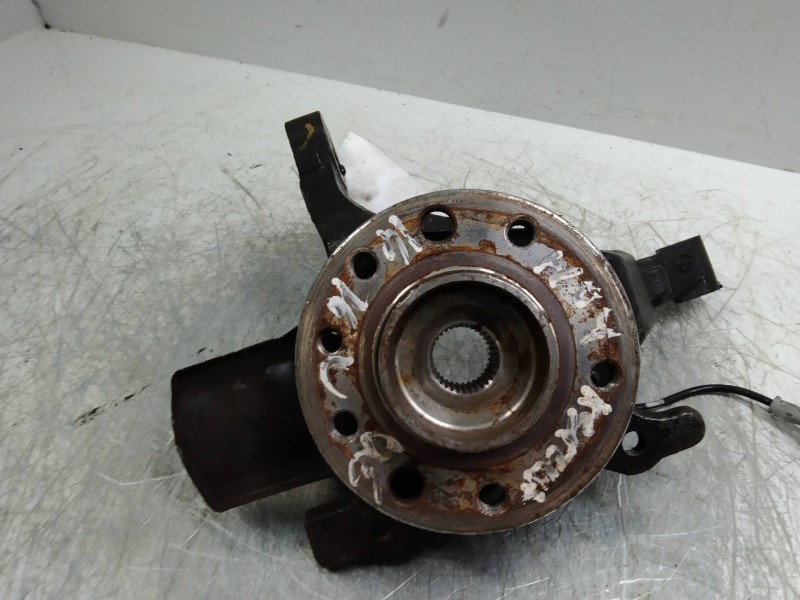 Recambio de mangueta delantera derecha para opel astra gtc 1.6 16v referencia OEM IAM   