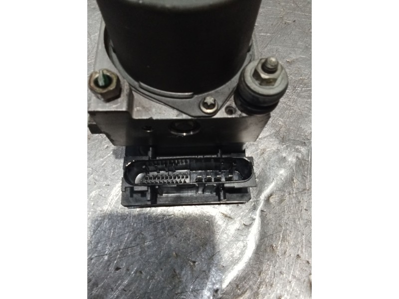 Recambio de abs para renault clio iii (br0/1, cr0/1) 1.2 16v (br02, br0j, br11, cr02, cr0j, cr11) referencia OEM IAM 0265800411 