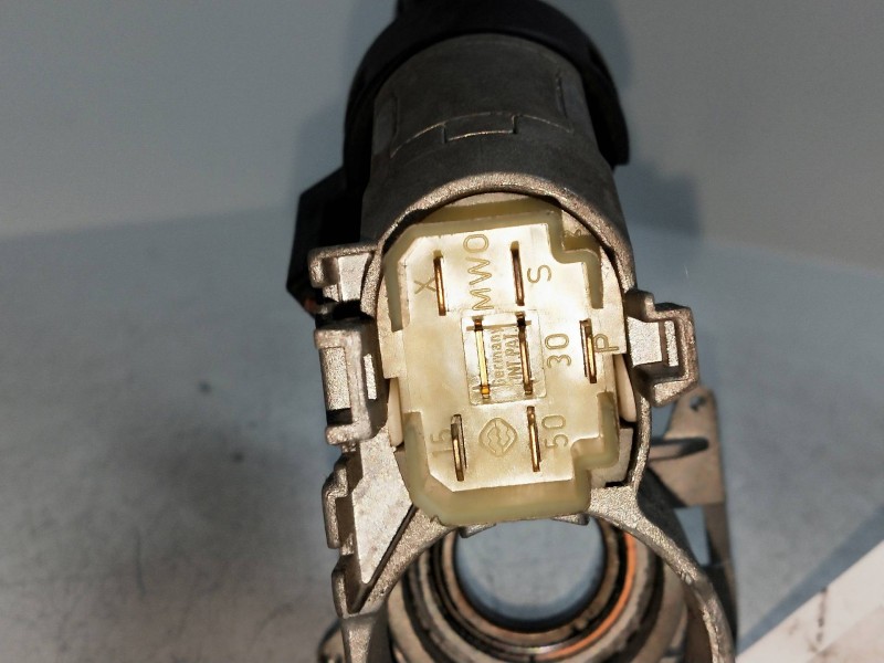 Recambio de conmutador de arranque para volkswagen passat variant (3a5) davos referencia OEM IAM 357905851D  