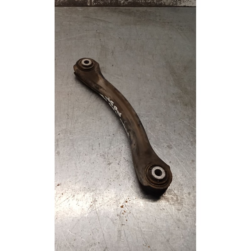 Recambio de brazo suspension superior trasero izquierdo para mercedes-benz clase c (w203) c 270 cdi (203.016) referencia OEM IAM