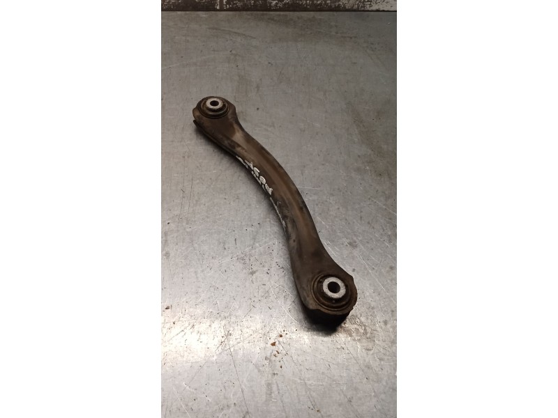 Recambio de brazo suspension superior trasero izquierdo para mercedes-benz clase c (w203) c 270 cdi (203.016) referencia OEM IAM