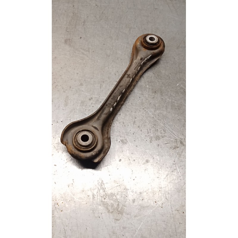 Recambio de brazo suspension superior trasero derecho para mercedes-benz clase c (w203) c 270 cdi (203.016) referencia OEM IAM  