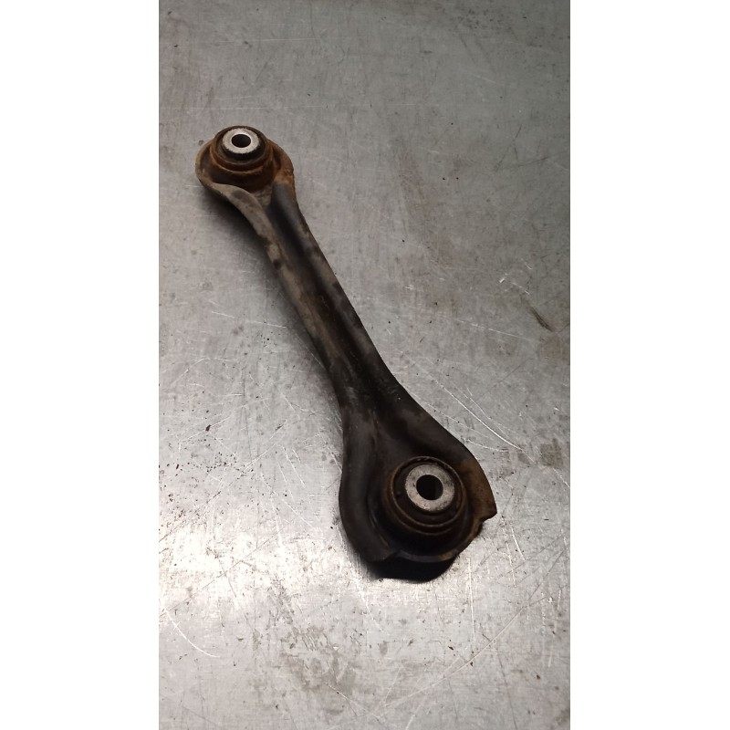 Recambio de brazo suspension superior trasero derecho para mercedes-benz clase c (w203) c 270 cdi (203.016) referencia OEM IAM  