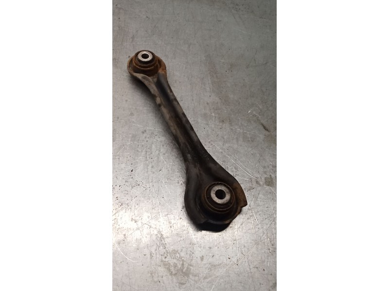 Recambio de brazo suspension superior trasero derecho para mercedes-benz clase c (w203) c 270 cdi (203.016) referencia OEM IAM  