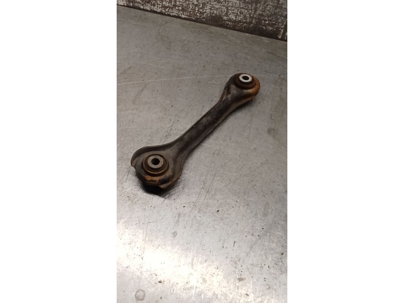 Recambio de brazo suspension superior trasero izquierdo para mercedes-benz clase c (w203) c 270 cdi (203.016) referencia OEM IAM